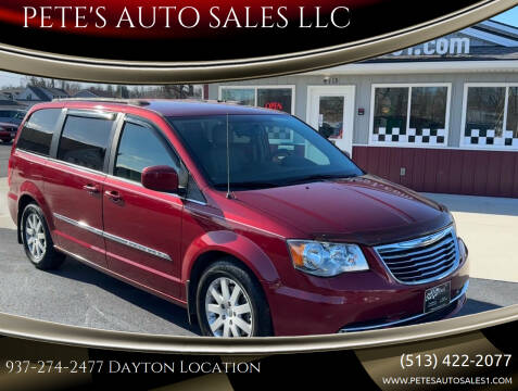 2016 Chrysler Town and Country for sale at PETE'S AUTO SALES LLC - Dayton in Dayton OH