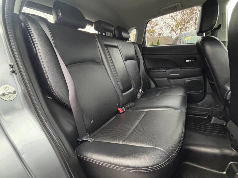 2016 Mitsubishi Outlander Sport 2.4 SEL