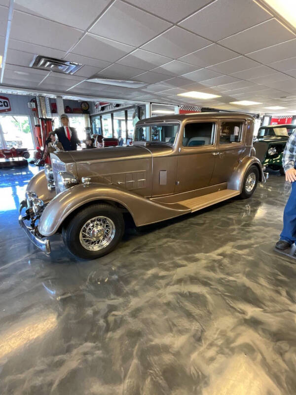 1934 Packard Sedan