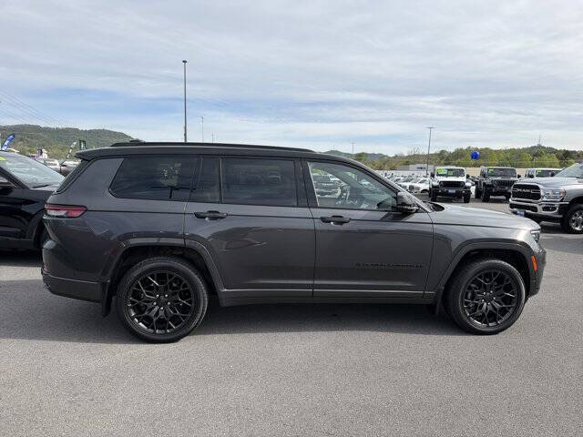 2025 Jeep Grand Cherokee L Summit