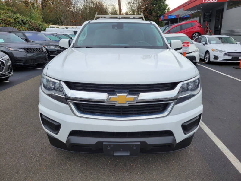 2020 Chevrolet Colorado LT photo 2