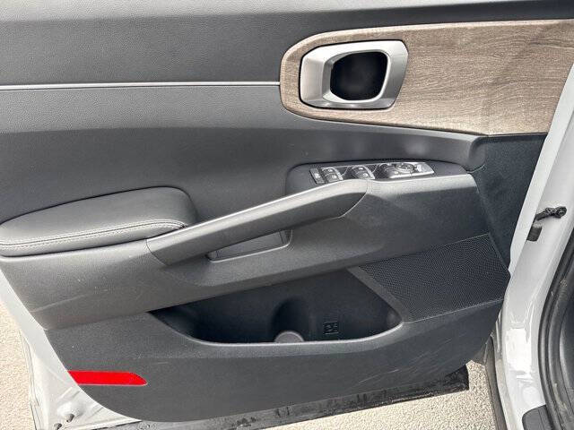 2023 Kia Sorento X-Line EX