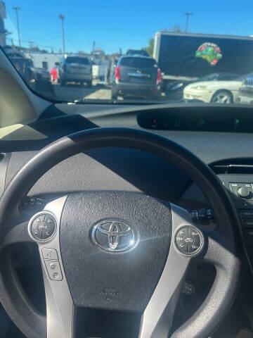 2014 Toyota Prius Four