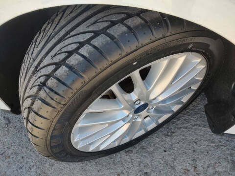 2012 Ford Focus SEL