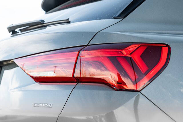 2025 Audi Q3 quattro S line Prem Plus 45 TFSI