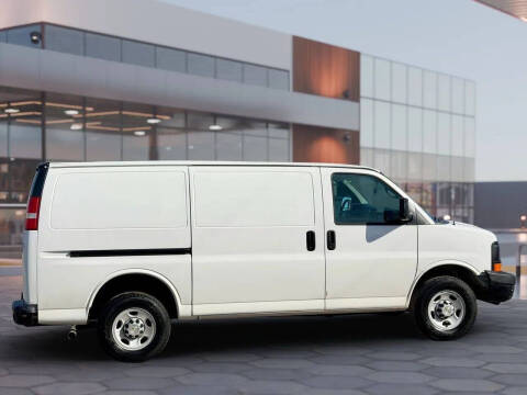 2014 Chevrolet Express 2500