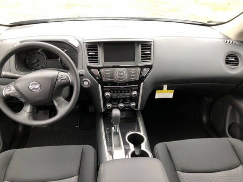 2019 Nissan Pathfinder S