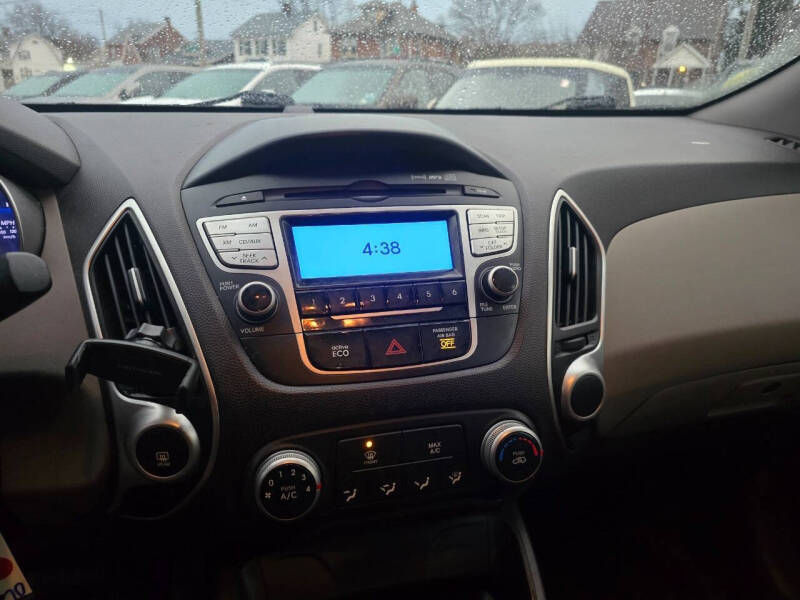 2012 Hyundai Tucson GL