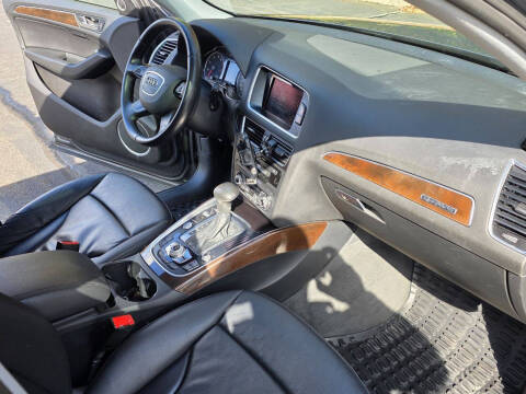 2016 Audi Q5 2.0T quattro Premium Plus