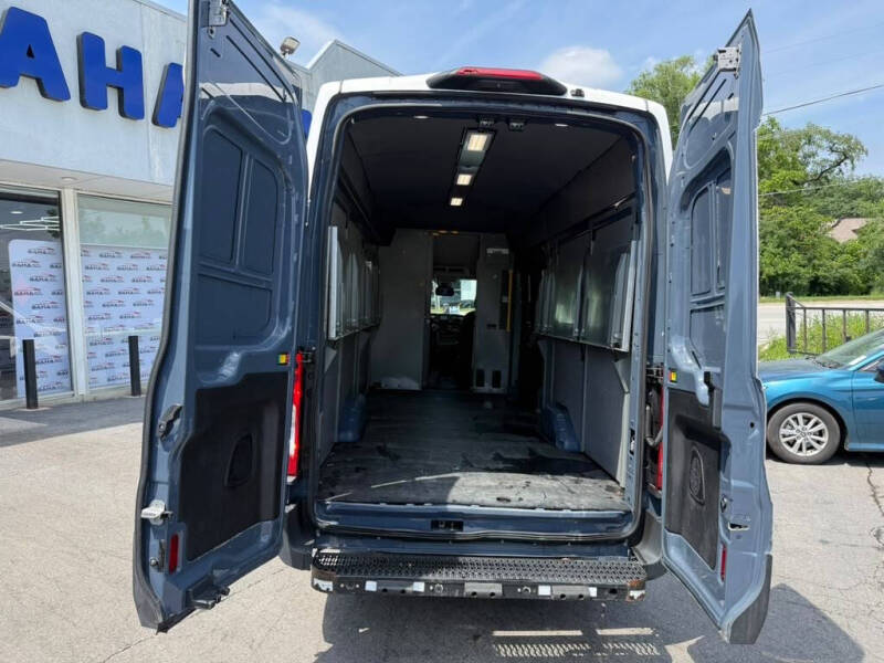 2020 Ford Transit 250
