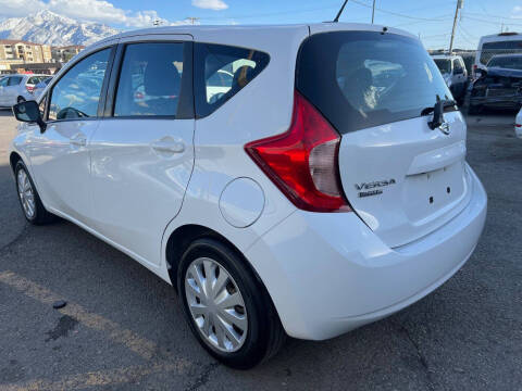 2016 Nissan Versa Note SV