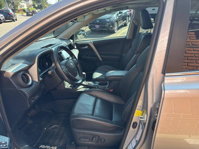 2017 Toyota RAV4 Limited