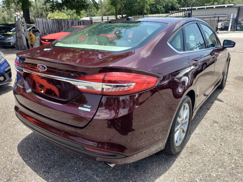2017 Ford Fusion SE