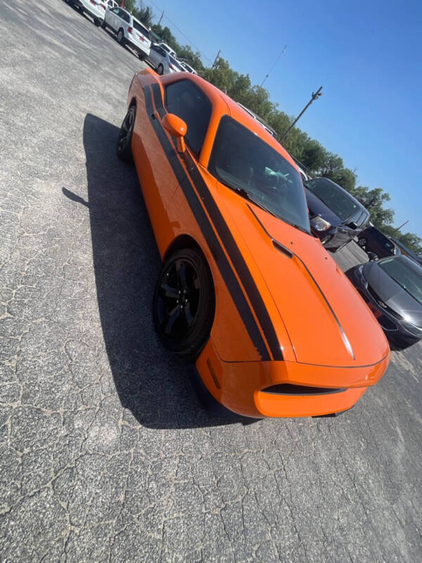2014 Dodge Challenger SXT