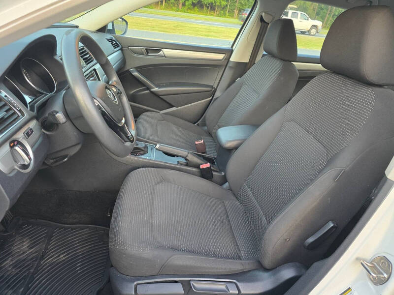 2016 Volkswagen Passat 1.8T S