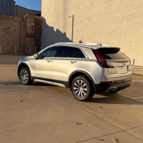 2020 Cadillac XT4 Premium Luxury