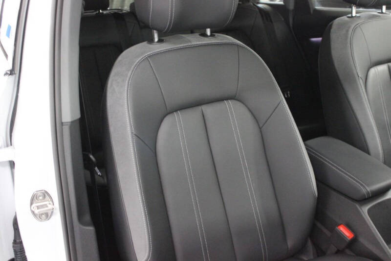 2023 Audi Q4 e-tron quattro Premium Plus 50