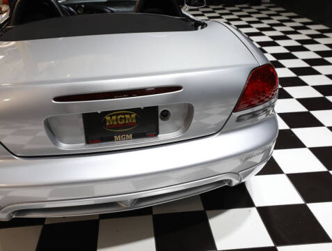 2004 Dodge Viper SRT-10