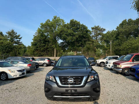 2020 Nissan Pathfinder S