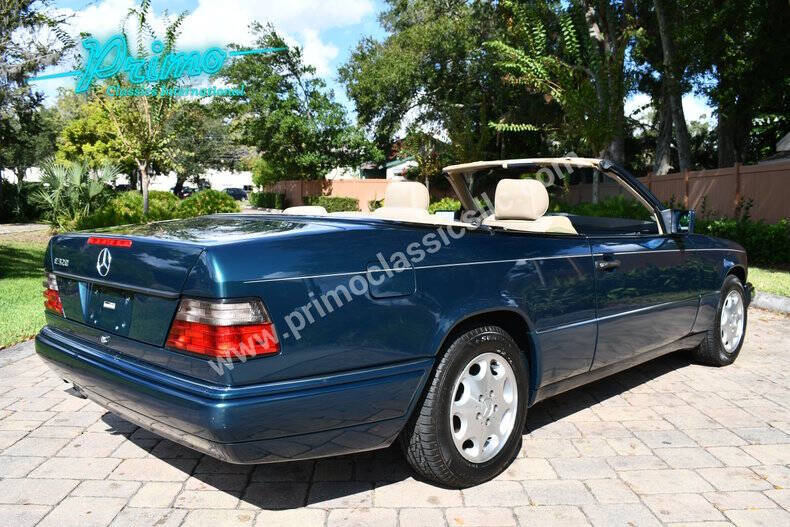 1995 Mercedes-Benz E-Class E 320