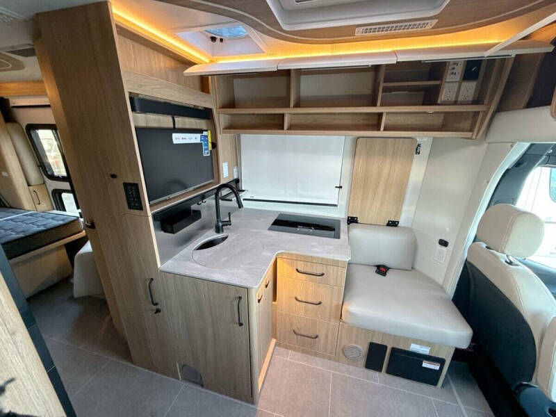 2025 Mercedes-Benz Sprinter