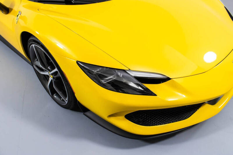 2023 Ferrari 296 GTS