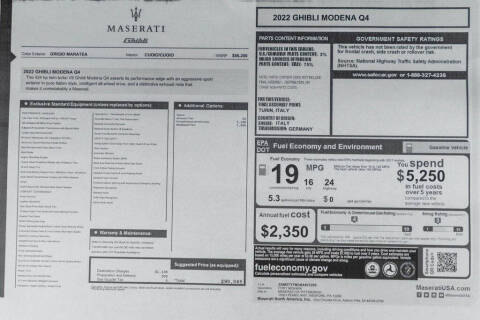 2022 Maserati Ghibli Modena Q4