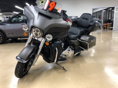 2019 Harley-Davidson FLTHTK for sale at Fox Valley Motorworks in Lake In The Hills IL