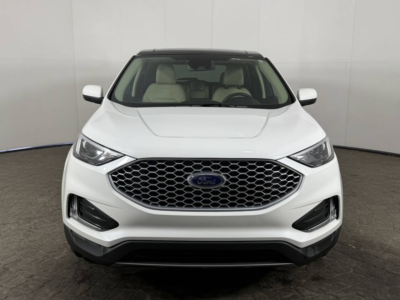 Star White Metallic Tri-Coat 2024 Ford Edge SEL AWD SEL 4dr SUV 2