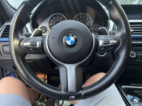 2013 BMW 3 Series 328i