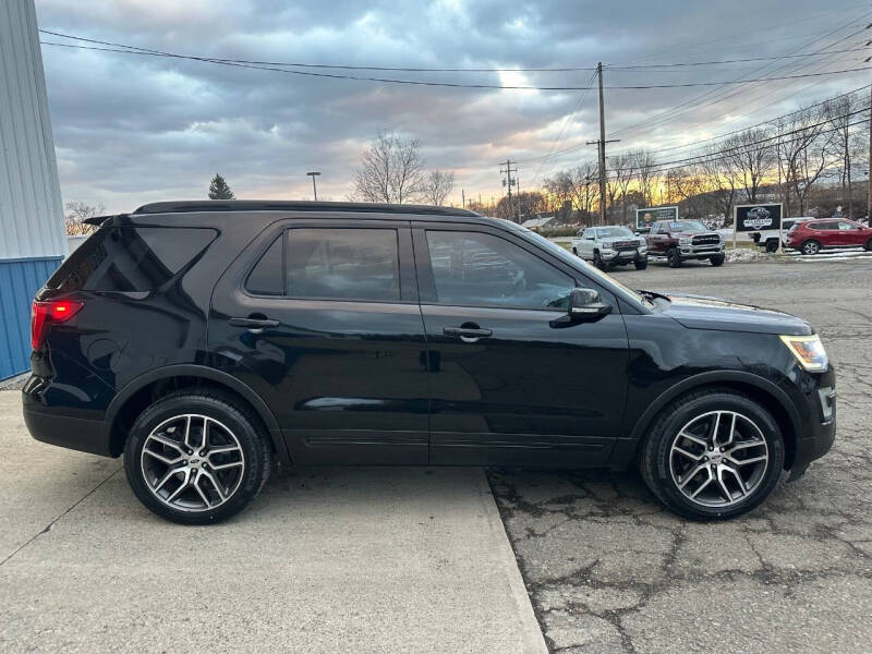 2016 Ford Explorer Sport