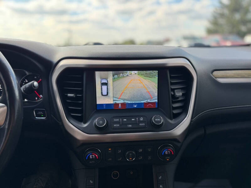 2019 GMC Acadia Denali