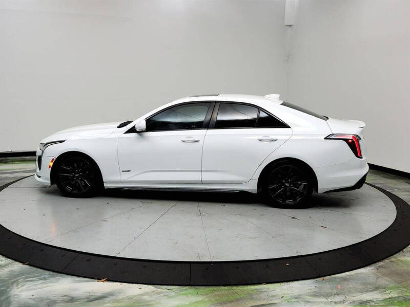 2022 Cadillac CT4-V