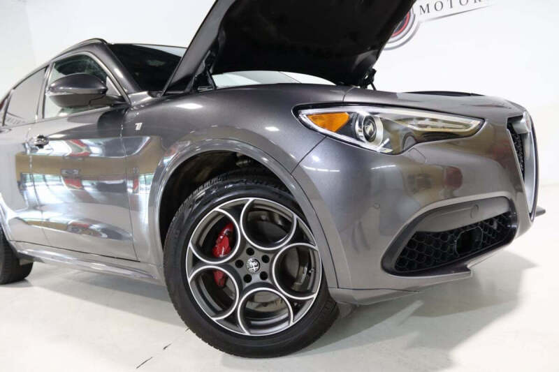 2022 Alfa Romeo Stelvio Ti