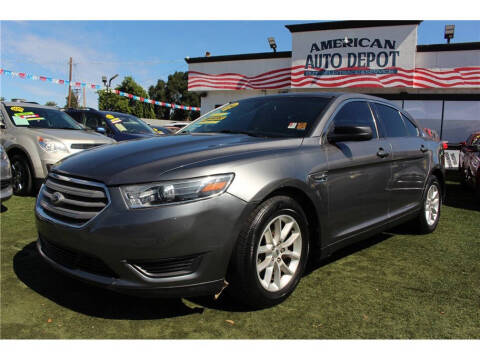 2014 Ford Taurus SE