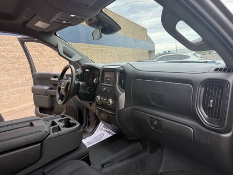 2023 GMC Sierra 1500 Pro