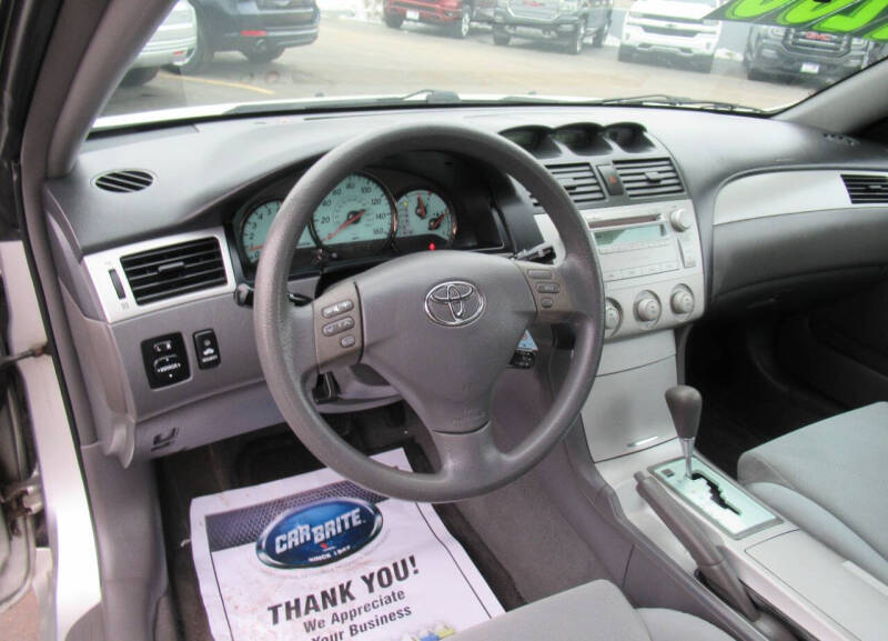 2005 Toyota Camry Solara SE