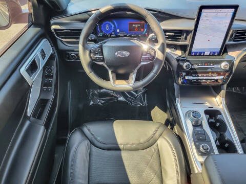 2023 Ford Explorer Platinum