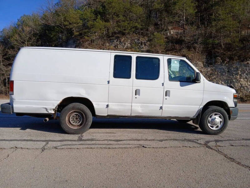 2014 Ford E-Series E-350 SD