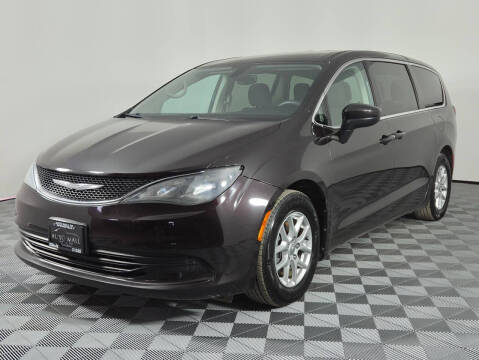 2017 Chrysler Pacifica LX