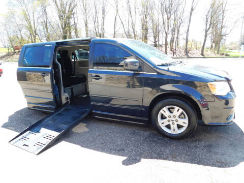 2013 Dodge Grand Caravan for sale at Macrocar Sales Inc in Uniontown OH