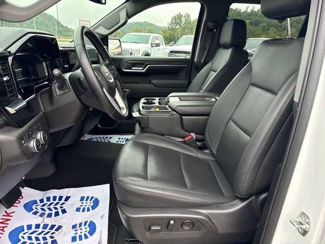 2025 GMC Sierra 1500