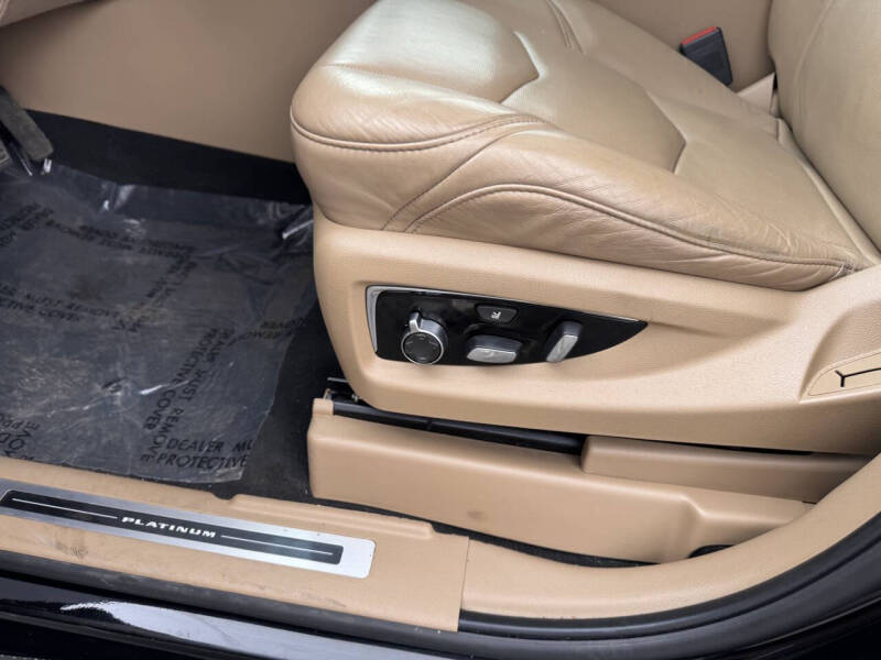 2018 Cadillac Escalade ESV Platinum