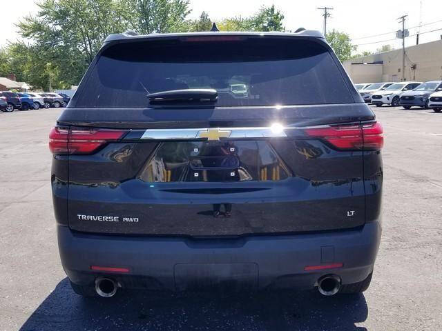 2023 Chevrolet Traverse LT Leather