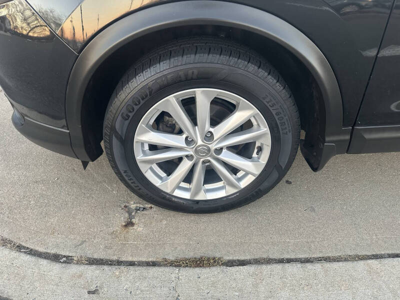 2018 Nissan Rogue Sport SV