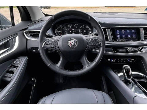 2021 Buick Enclave Essence