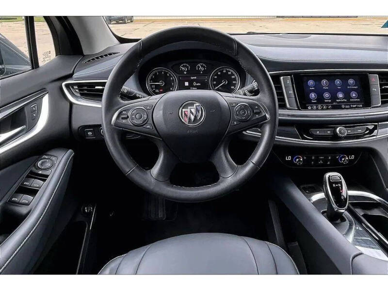 2021 Buick Enclave Essence