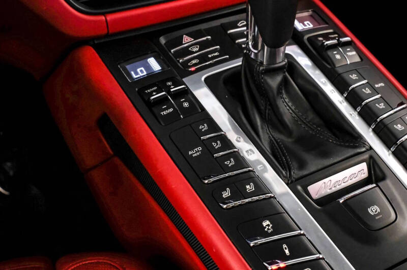 2021 Porsche Macan GTS