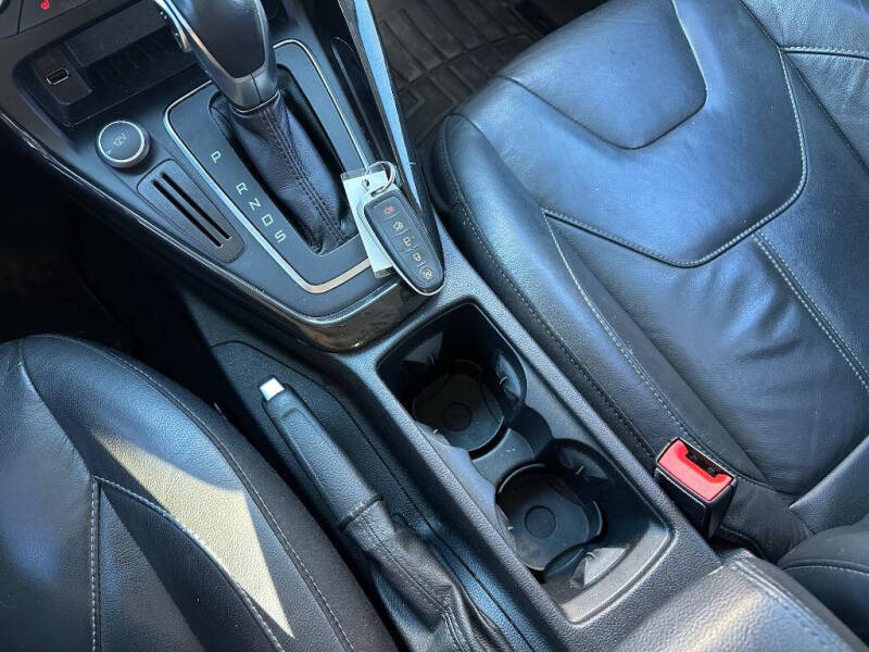 2016 Ford Focus Titanium