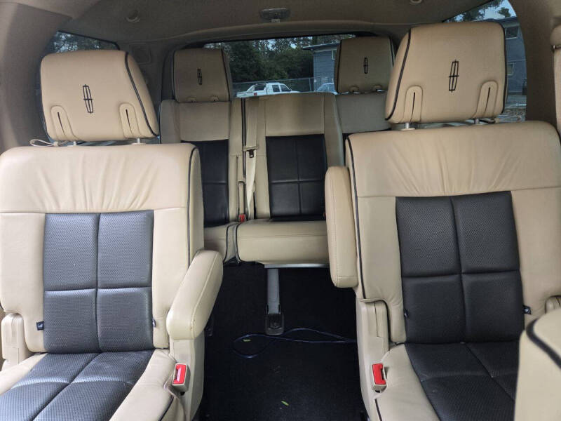 2010 Lincoln Navigator